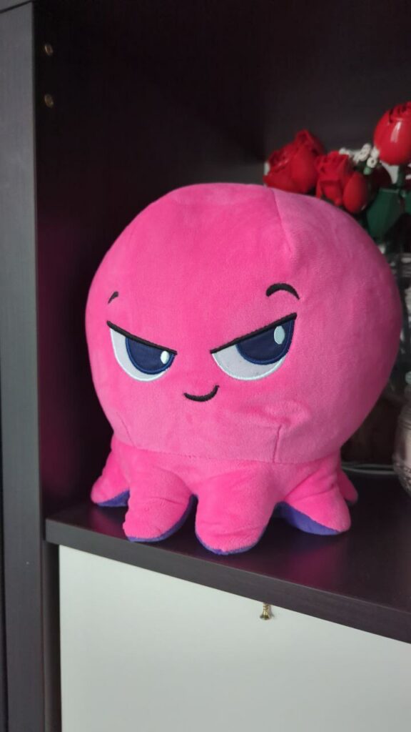 an smug octopus plushie